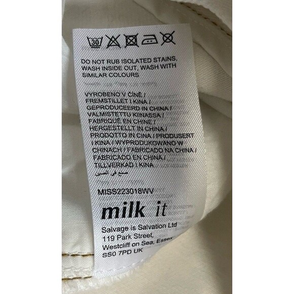 NWT Milk It Ivory Low Rise Wide Leg Patch Pocket Combat Utility Jeans Size 8 - Picture 4 of 7